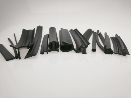 Cross section of automotive rubber extruded sealing strip.jpg