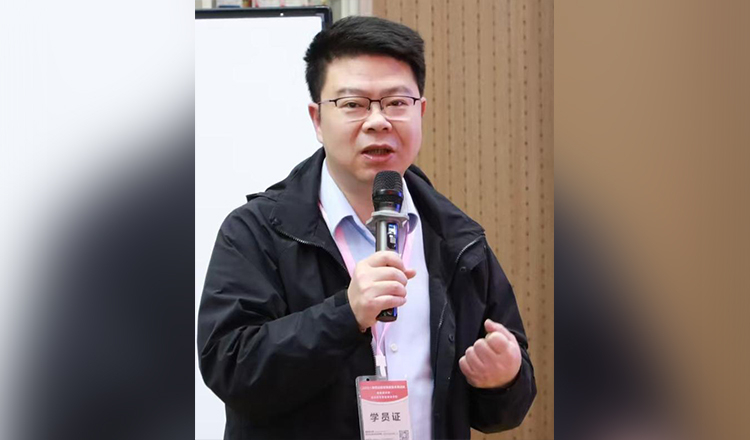 Can Xin Zhang (General Manager von Tianjin/Chongqing/Wuhan -Pflanzen)